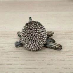 Darthome Limited Miniature Pair Of Hedgehogs On Branch -Darthome Limited 101 4883469c b6a0 4013 ba36 c1626338ef7b