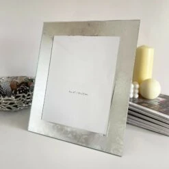 Darthome Limited 8x10" Ice Effect Glass Photo Frame