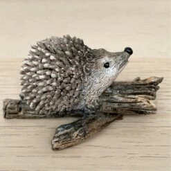 Darthome Limited Miniature Pair Of Hedgehogs On Branch -Darthome Limited 104 6c615bc6 8bad 480c 9e01 9dfd677bc402