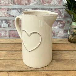 Darthome Limited Ceramic Heart Jug Vase