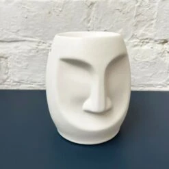 Darthome Limited Easter Island Head Oil Burner - White