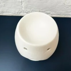 Darthome Limited Easter Island Head Oil Burner - White -Darthome Limited 27 38bc2d50 52b3 40b7 9b0b d888b31ffadb