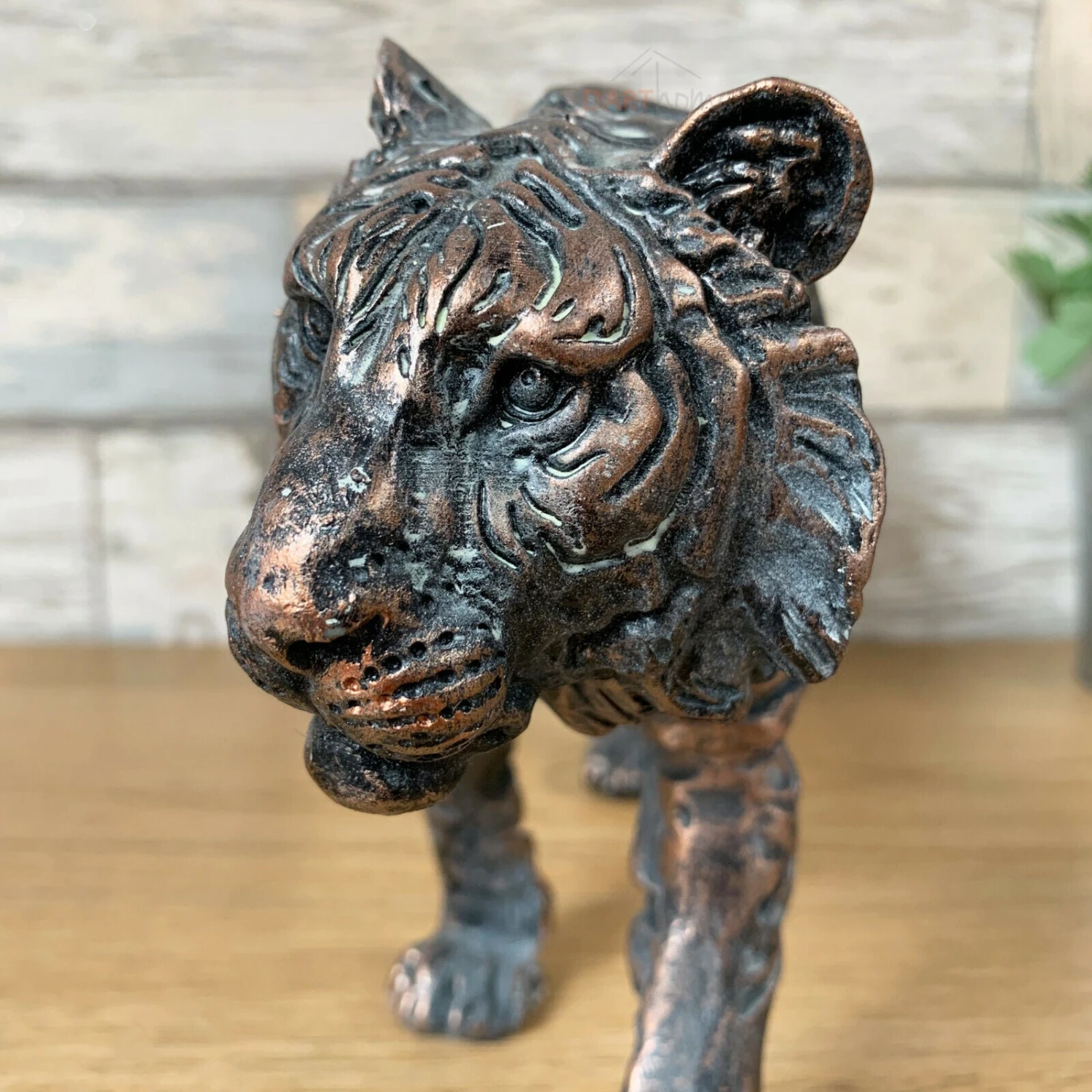 Darthome Limited Bronze Bengal Tiger Ornament 2 Darthome Limited Bronze Bengal Tiger Ornament - Image 2