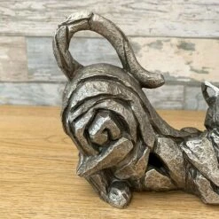Darthome Limited Silver Stretching Cat Sculpture -Darthome Limited 2 e3f50ab8 f411 4d41 9631 35609ab50487