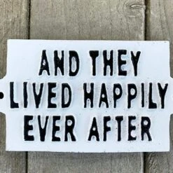 Darthome Limited White Cast Iron 'Lived Happily Ever After' Wall Sign 17cm -Darthome Limited 3 2a553fbd f11f 4768 b5c1 6cbf84473939