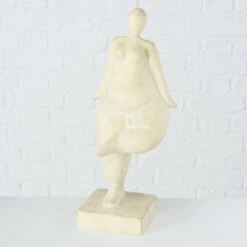 Darthome Limited Set Of 2 Curvy Women Figurines -Darthome Limited 3 8fc636ab 62dd 4437 af4a 8c6ded735f2f