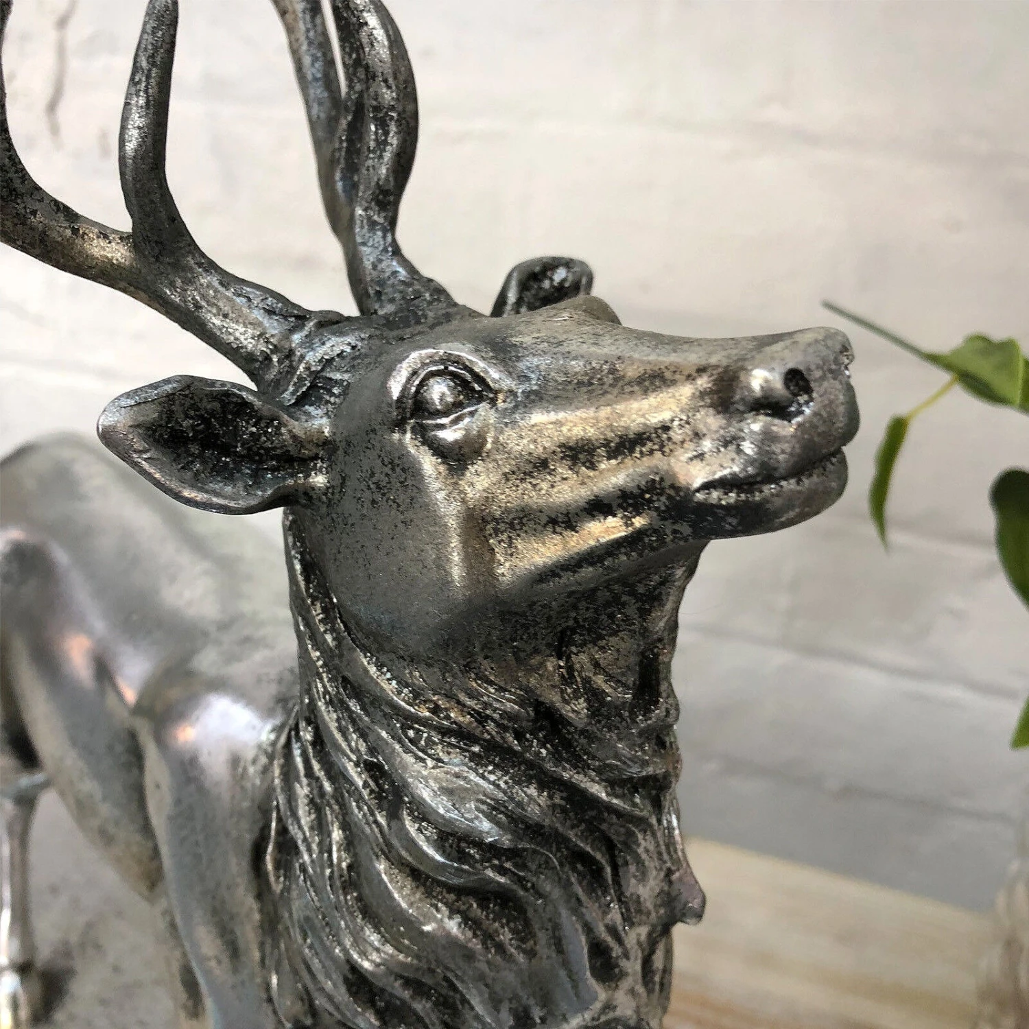 Darthome Limited Silver Stag On Base Ornament 2 Darthome Limited Silver Stag On Base Ornament - Image 2