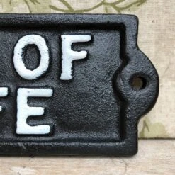 Darthome Limited Black Beware Of The Wife Cast Iron Sign -Darthome Limited 6 21bb56e9 aae7 40d9 92a9 e4f2964ec144