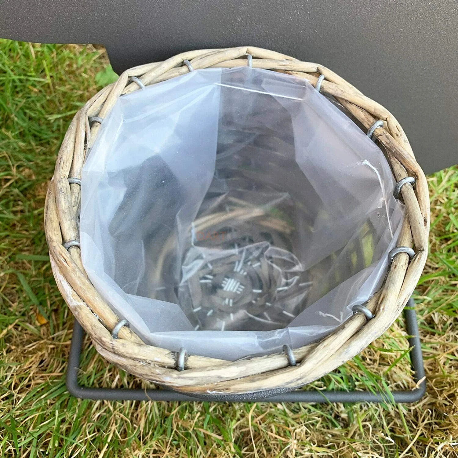 Darthome Limited Silhouette Pig Lined Planter 3 Darthome Limited Silhouette Pig Lined Planter - Image 3