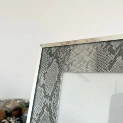 Darthome Limited 5x7" Faux Silver Snakeskin Photo Frame 9 Darthome Limited 5x7" Faux Silver Snakeskin Photo Frame -Darthome Limited 94 3573a545 4923 4ed9 91a2 f8b5aece2524