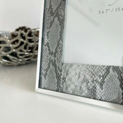 Darthome Limited 5x7" Faux Silver Snakeskin Photo Frame 10 Darthome Limited 5x7" Faux Silver Snakeskin Photo Frame -Darthome Limited 95 e5f40f6b 3fee 49e9 ad5e d1b5c92e7fde