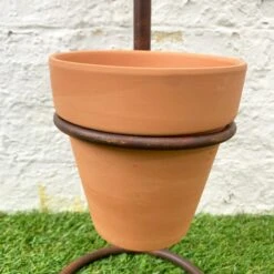 Darthome Limited Terracotta Pot With Spade Stand -Darthome Limited 9 b11425a1 f3dc 4df5 a4d8 6a030c2901e6