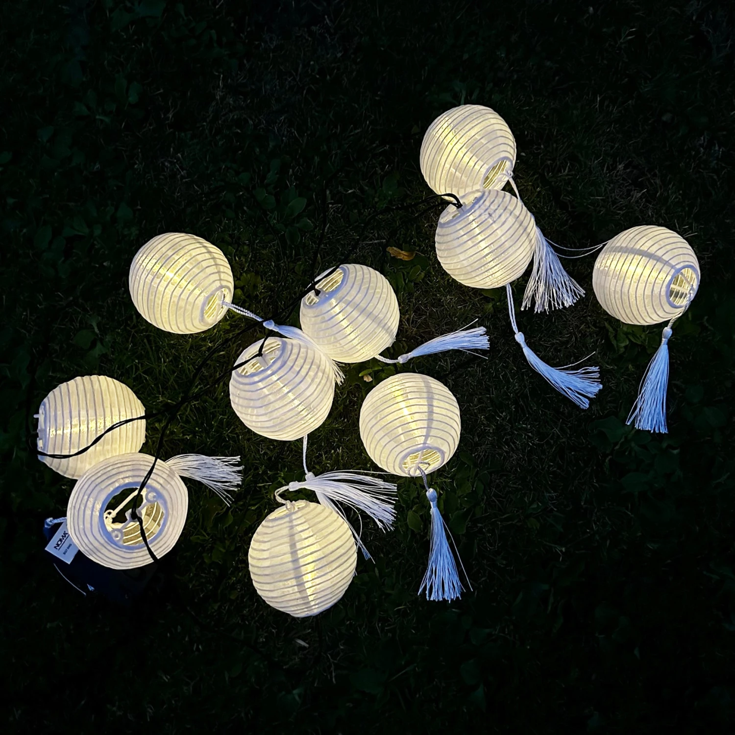 Darthome Limited 10 Chinese Lantern Outdoor Solar Lights 2 Darthome Limited 10 Chinese Lantern Outdoor Solar Lights - Image 2
