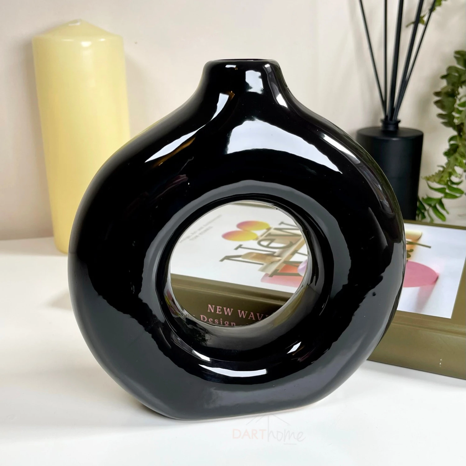 Darthome Limited Ceramic Black Donut Vase 1 Darthome Limited Ceramic Black Donut Vase