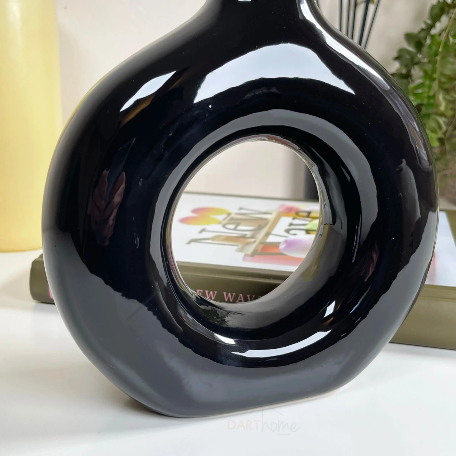 Darthome Limited Ceramic Black Donut Vase 2 Darthome Limited Ceramic Black Donut Vase - Image 2
