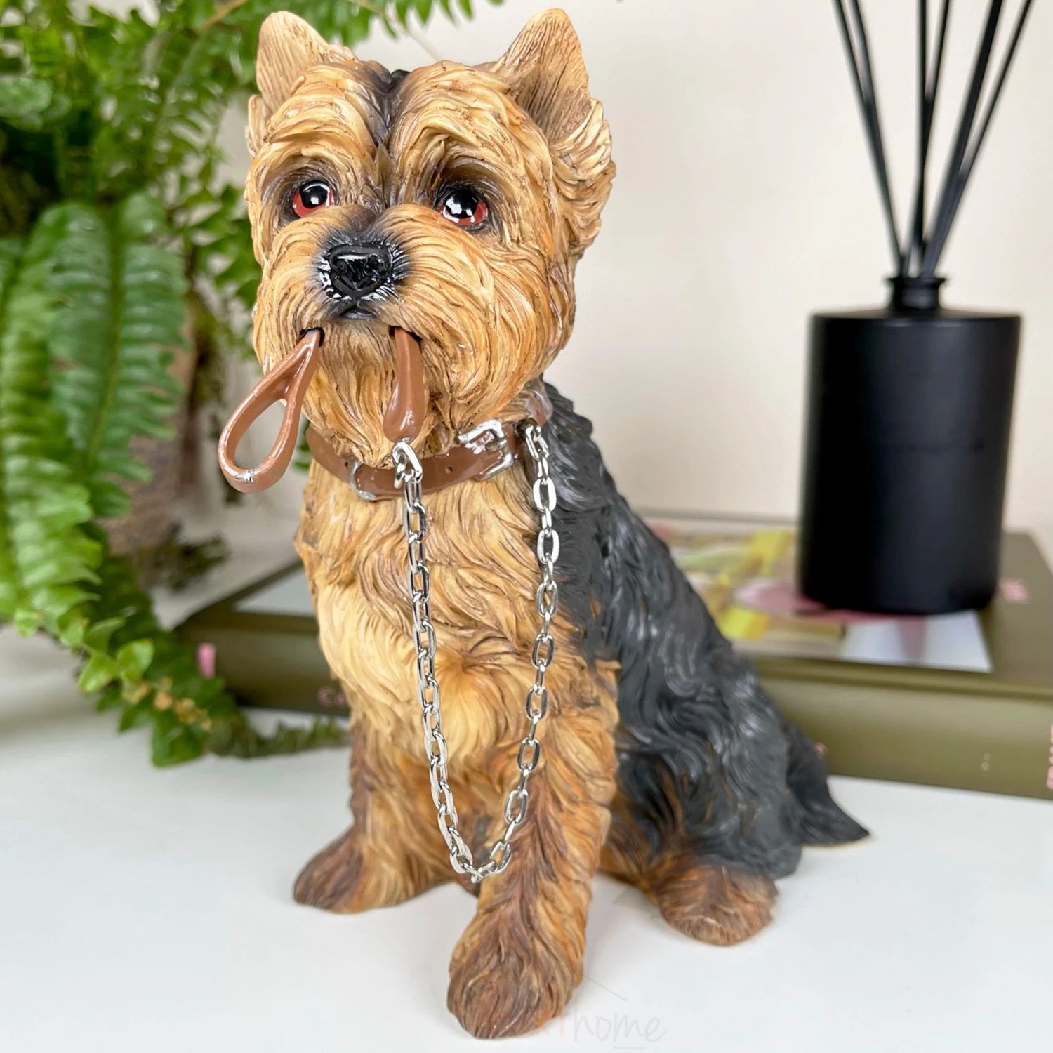Darthome Limited Yorkshire Terrier Dog With Lead Ornament 1 Darthome Limited Yorkshire Terrier Dog With Lead Ornament