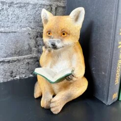 Darthome Limited Resin Reading Fox & Bear Animal Bookends -Darthome Limited IMG 2877.JPEG edited208