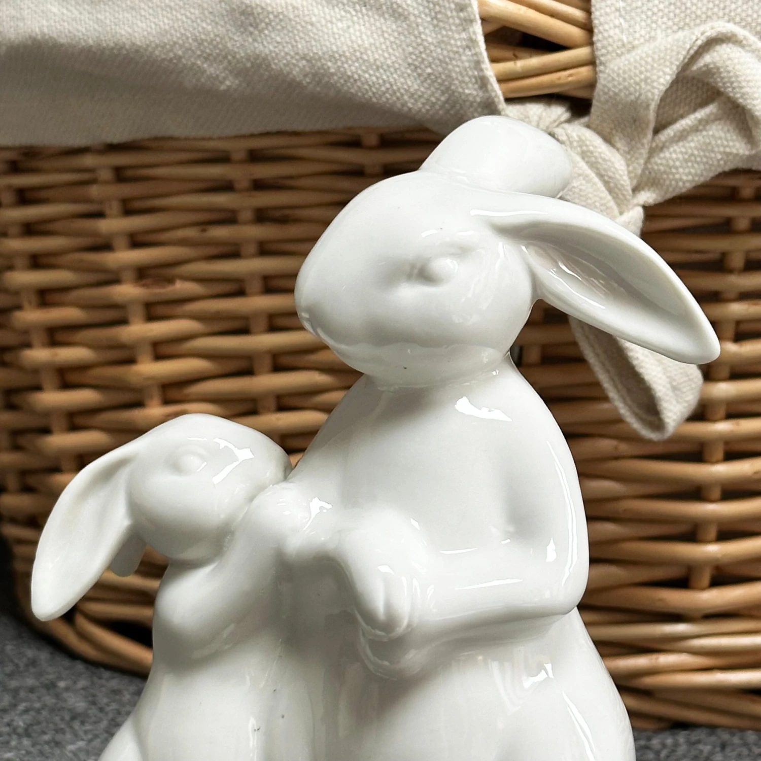 Darthome Limited White Easter Rabbits Figurine 2 Darthome Limited White Easter Rabbits Figurine - Image 2