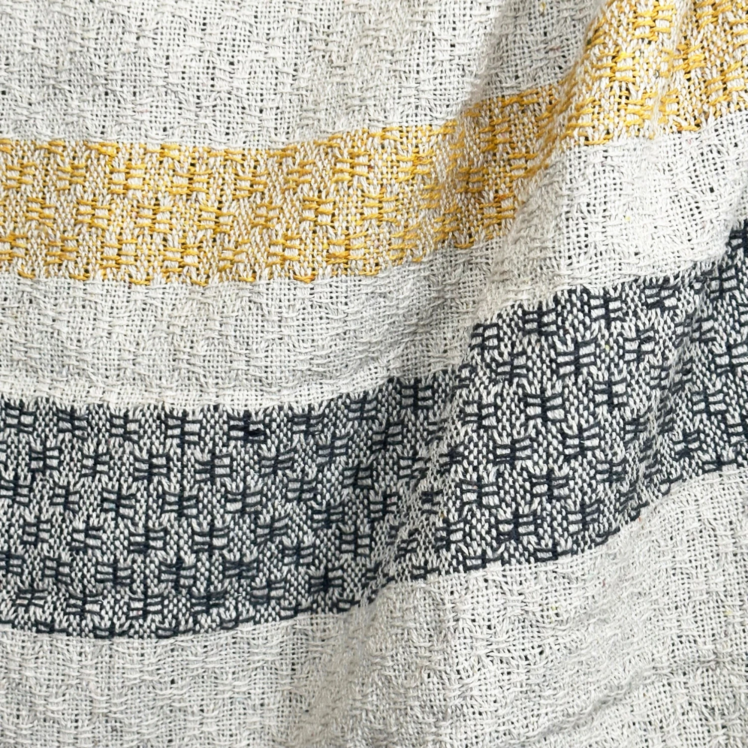 Darthome Limited Striped Cotton Throw 130x170cm 4 Darthome Limited Striped Cotton Throw 130x170cm - Image 4