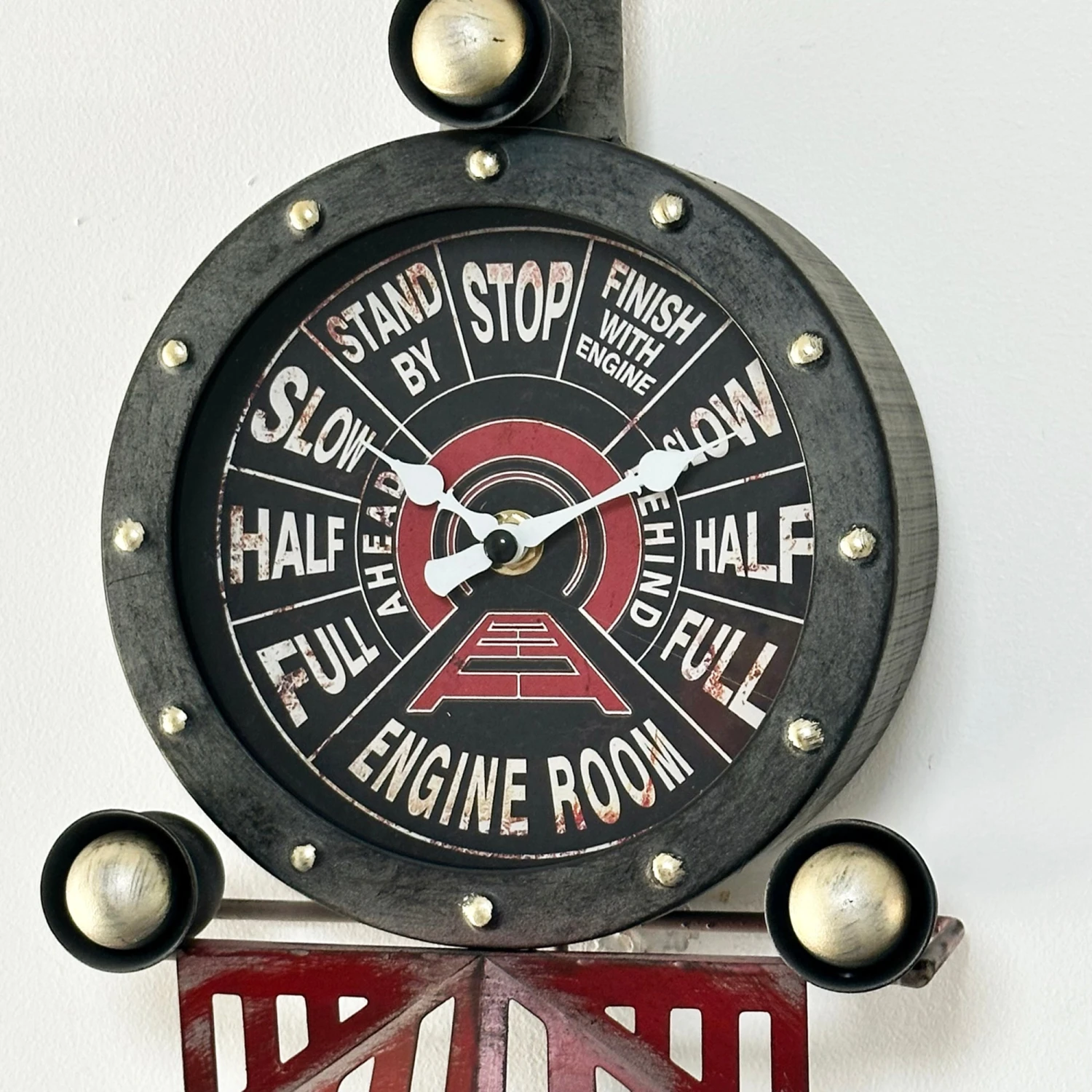 Darthome Limited Industrial Black Train Wall Clock 2 Darthome Limited Industrial Black Train Wall Clock - Image 2