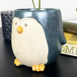 Darthome Limited Speckled Ceramic Penguin Plant Pot Cover -Darthome Limited IMG E0165 editedAX
