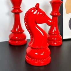 Darthome Limited 3pc Red Giant Chess Statues -Darthome Limited IMG E0510