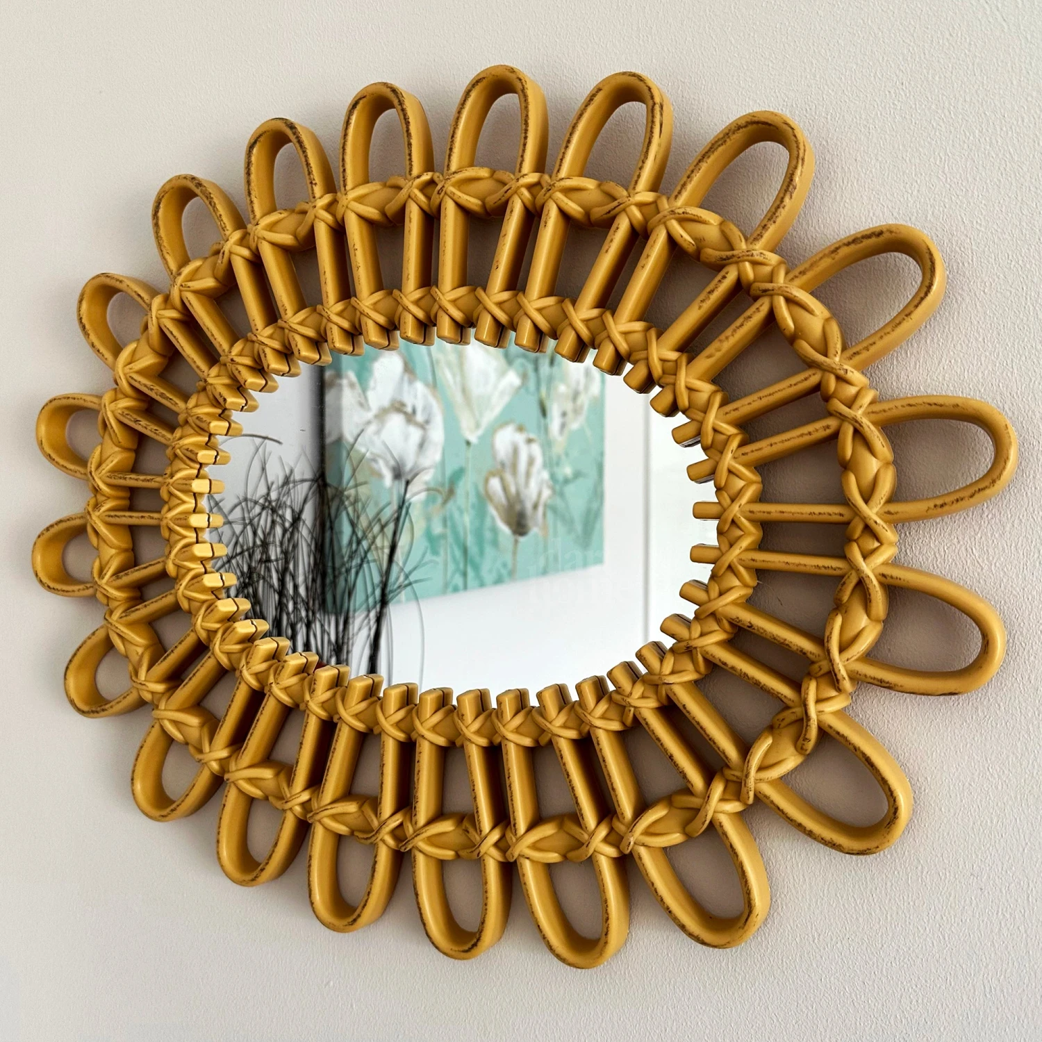 Darthome Limited Rattan Style Flower Oval Wall Mirror 1 Darthome Limited Rattan Style Flower Oval Wall Mirror