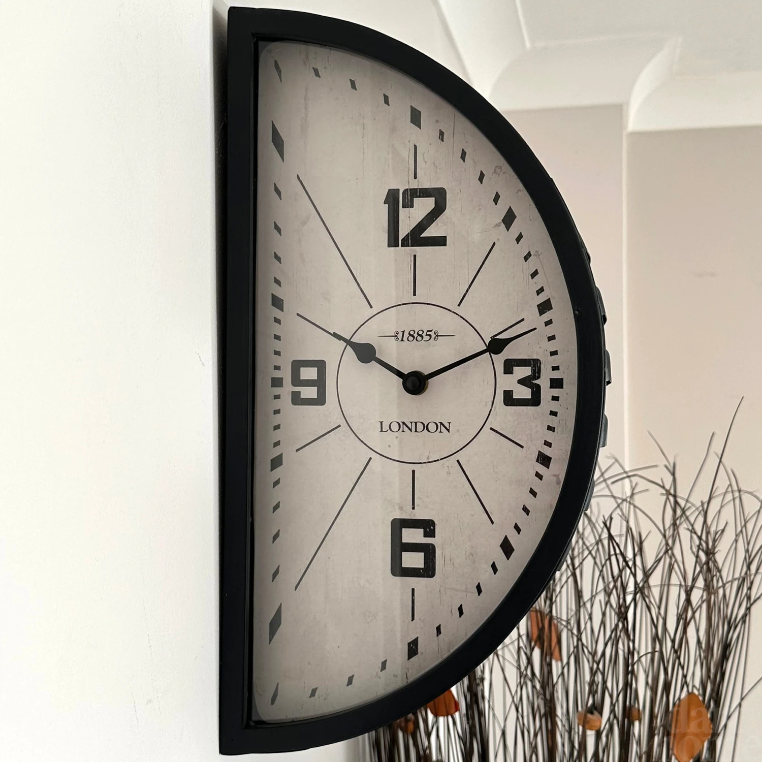 Darthome Limited Industrial Double Sided Railway Clock 4 Darthome Limited Industrial Double Sided Railway Clock - Image 4