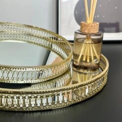 Darthome Limited Set Of 2 Gold Mirror Trays 15 Darthome Limited Set Of 2 Gold Mirror Trays -Darthome Limited IMG E0740 5df27044 0ee4 4ece ac7b 14c63f62b299