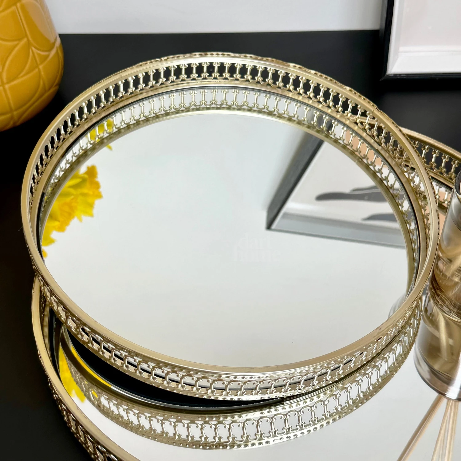 Darthome Limited Set Of 2 Gold Mirror Trays 7 Darthome Limited Set Of 2 Gold Mirror Trays - Image 7