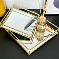 Darthome Limited Set Of 2 Square Gold Mirrored Trays