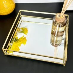 Darthome Limited Set Of 2 Square Gold Mirrored Trays -Darthome Limited IMG E0761 69e35fb1 c168 4632 9bee 2cd8262dea2e
