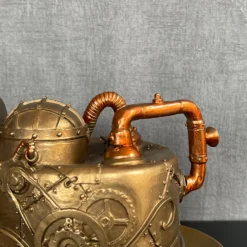 Darthome Limited Gold Steampunk Top Hat Ornament -Darthome Limited IMG E0949