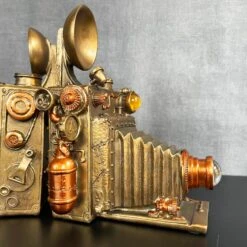 Darthome Limited Camera Steampunk Bookends Set -Darthome Limited IMG E0957