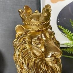 Darthome Limited Gold Royal Lion Statue 13x26x16cm -Darthome Limited IMG E1089
