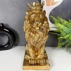 Darthome Limited Gold Royal Lion Statue 13x26x16cm -Darthome Limited IMG E1090