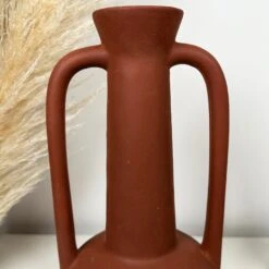 Darthome Limited Tall Brown Vase Urn 10 Darthome Limited Tall Brown Vase Urn -Darthome Limited IMG E1196 b01609d3 4c26 4d19 8a8e 3ebda6d1161d