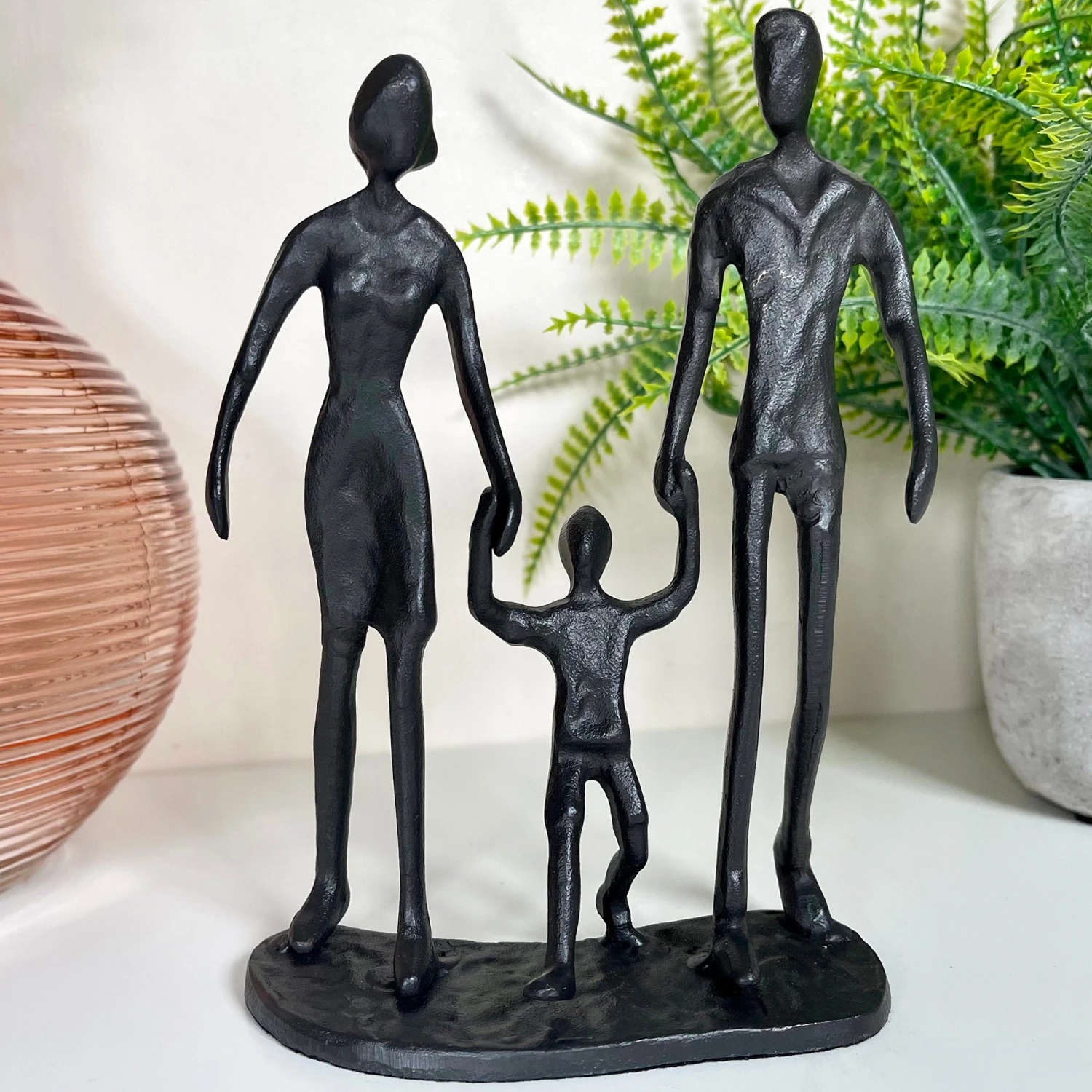 Darthome Limited Cast Iron Walking Family Of 3 Figurine 1 Darthome Limited Cast Iron Walking Family Of 3 Figurine