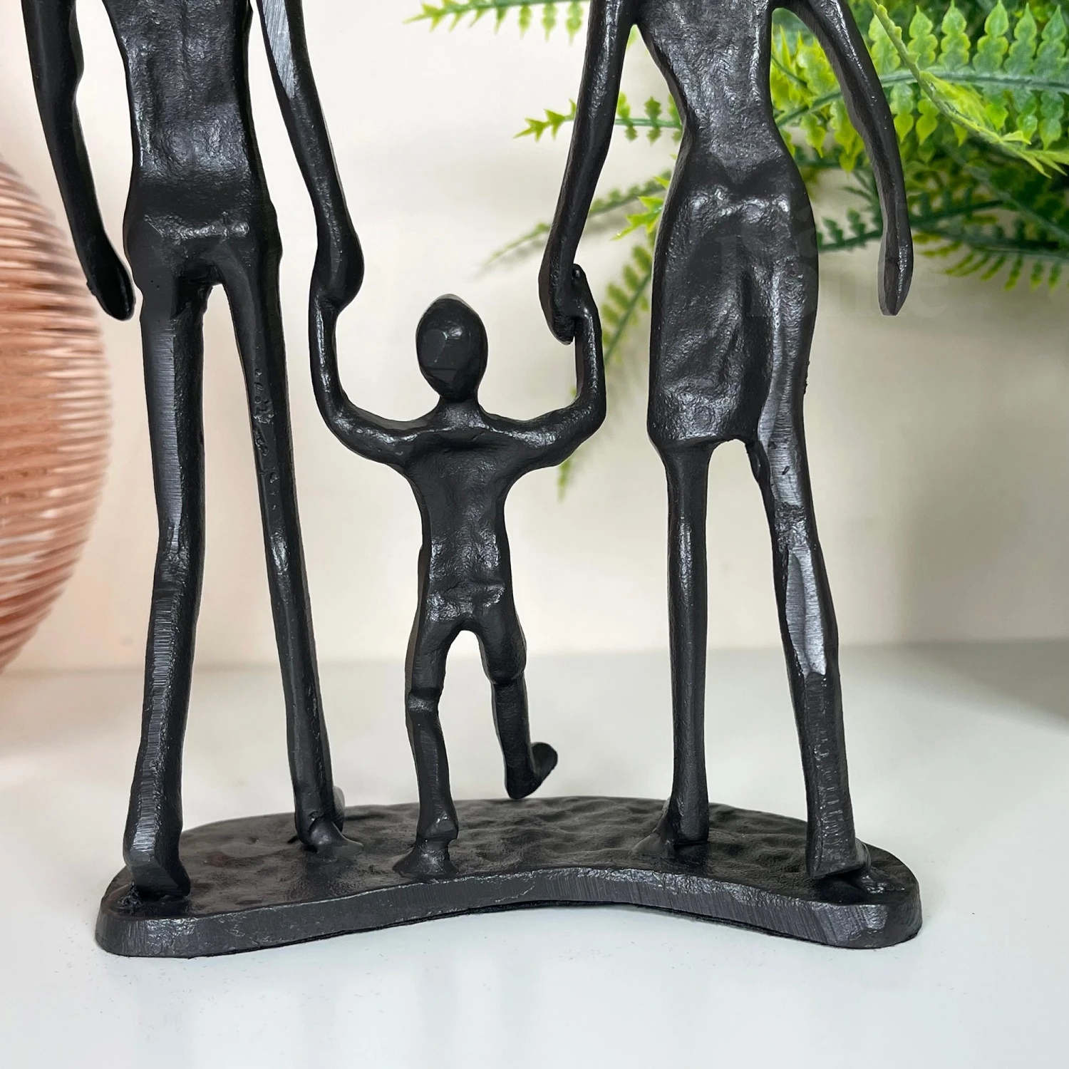 Darthome Limited Cast Iron Walking Family Of 3 Figurine 6 Darthome Limited Cast Iron Walking Family Of 3 Figurine - Image 6