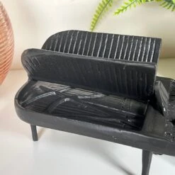 Darthome Limited Cast Iron Piano Player Figurine 8 Darthome Limited Cast Iron Piano Player Figurine -Darthome Limited IMG E1211