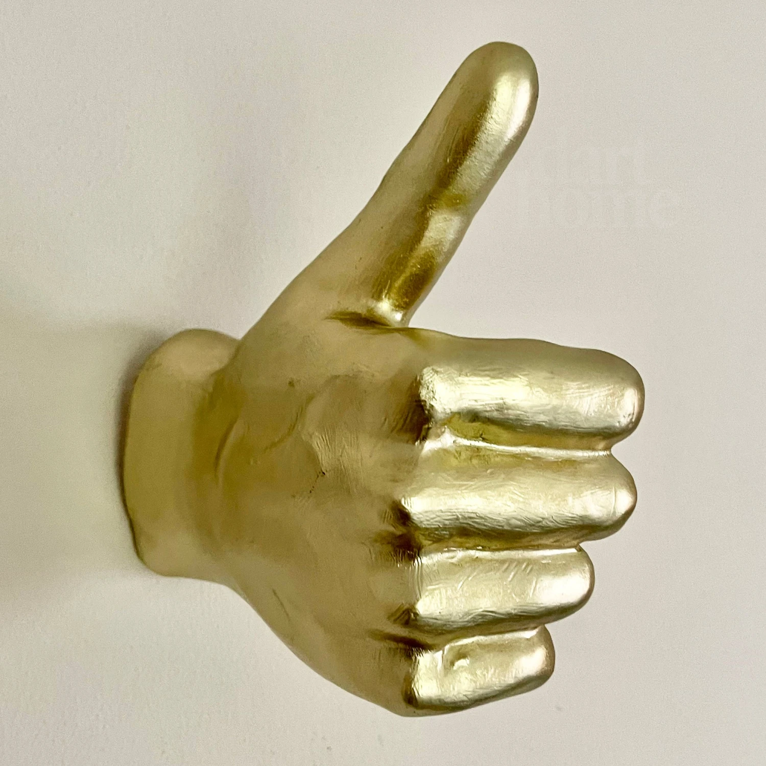 Darthome Limited Gold Thumbs Up Wall Decoration 1 Darthome Limited Gold Thumbs Up Wall Decoration