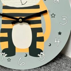 Darthome Limited Round Tiger Childrens Wall Clock -Darthome Limited IMG E2142