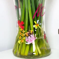 Darthome Limited Hand Painted Glass I Love You Mum Vase -Darthome Limited IMG E2651