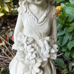 Darthome Limited Stone Flower Girl Garden Sculpture -Darthome Limited IMG E2725