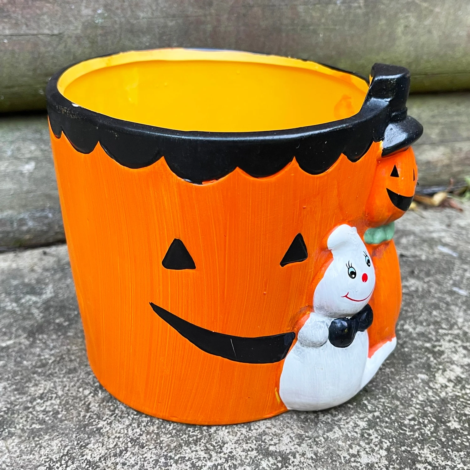 Darthome Limited Halloween Pumpkin Ghost Plant Pot B 1 Darthome Limited Halloween Pumpkin Ghost Plant Pot B