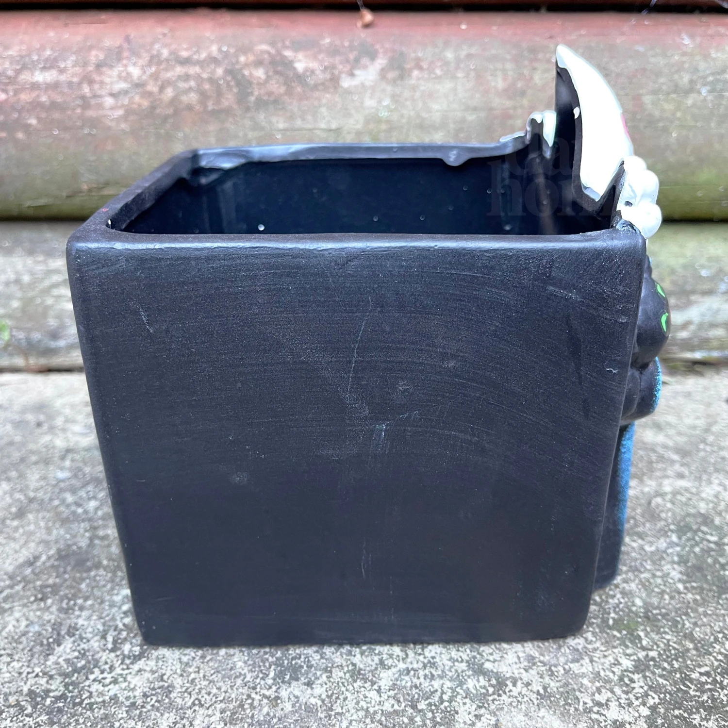 Darthome Limited Ceramic Halloween Ghost Plant Pot 6 Darthome Limited Ceramic Halloween Ghost Plant Pot - Image 6