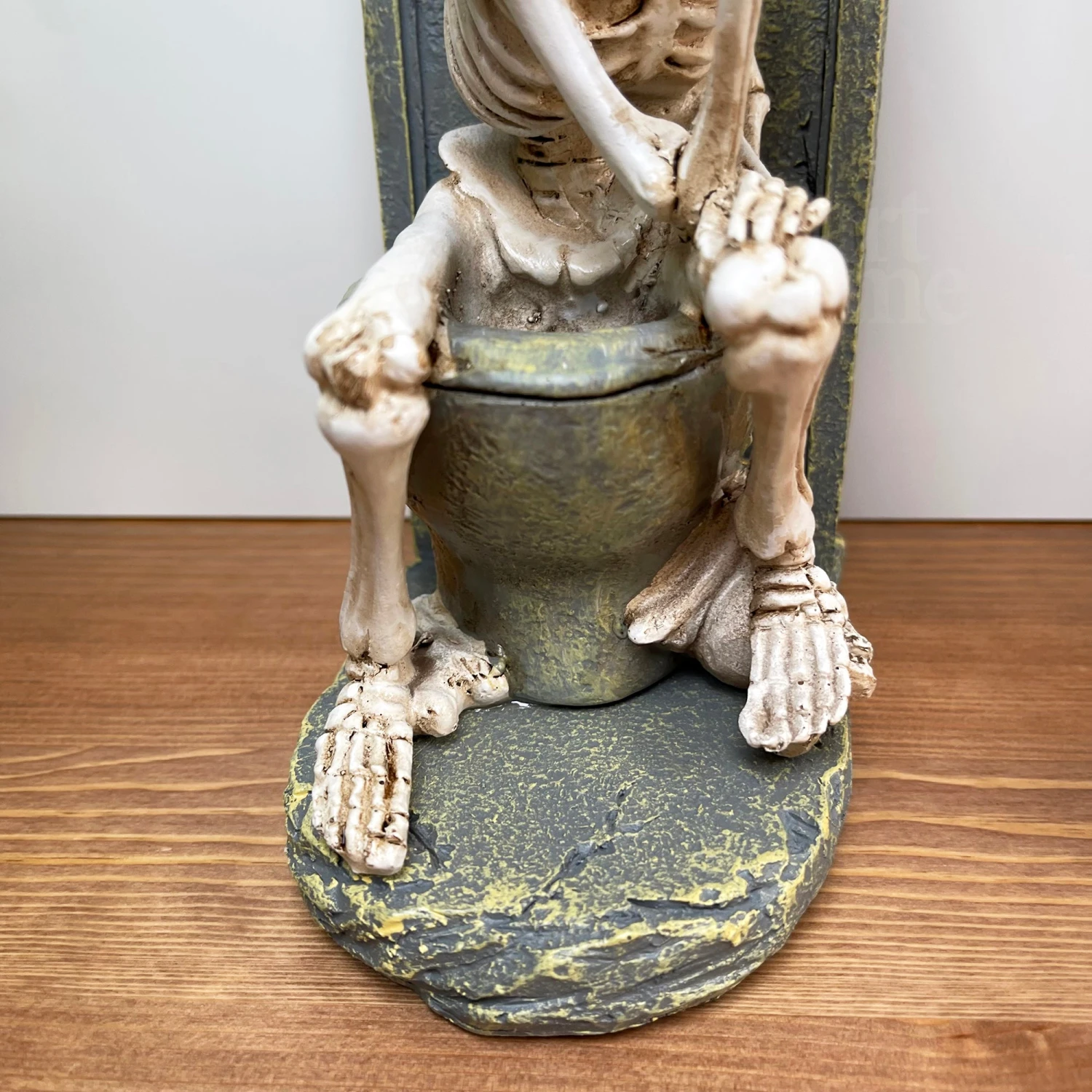 Darthome Limited Halloween Skeleton On The Toilet Ornament 7 Darthome Limited Halloween Skeleton On The Toilet Ornament - Image 7