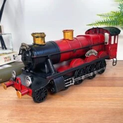 Darthome Limited Red Steam Train Model Onament -Darthome Limited IMG E3096