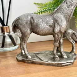 Darthome Limited Silver Horse & Foal Ornament -Darthome Limited IMG E3149