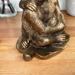 Darthome Limited Bronze Romantic Monkey Couple Figurine -Darthome Limited IMG E3162